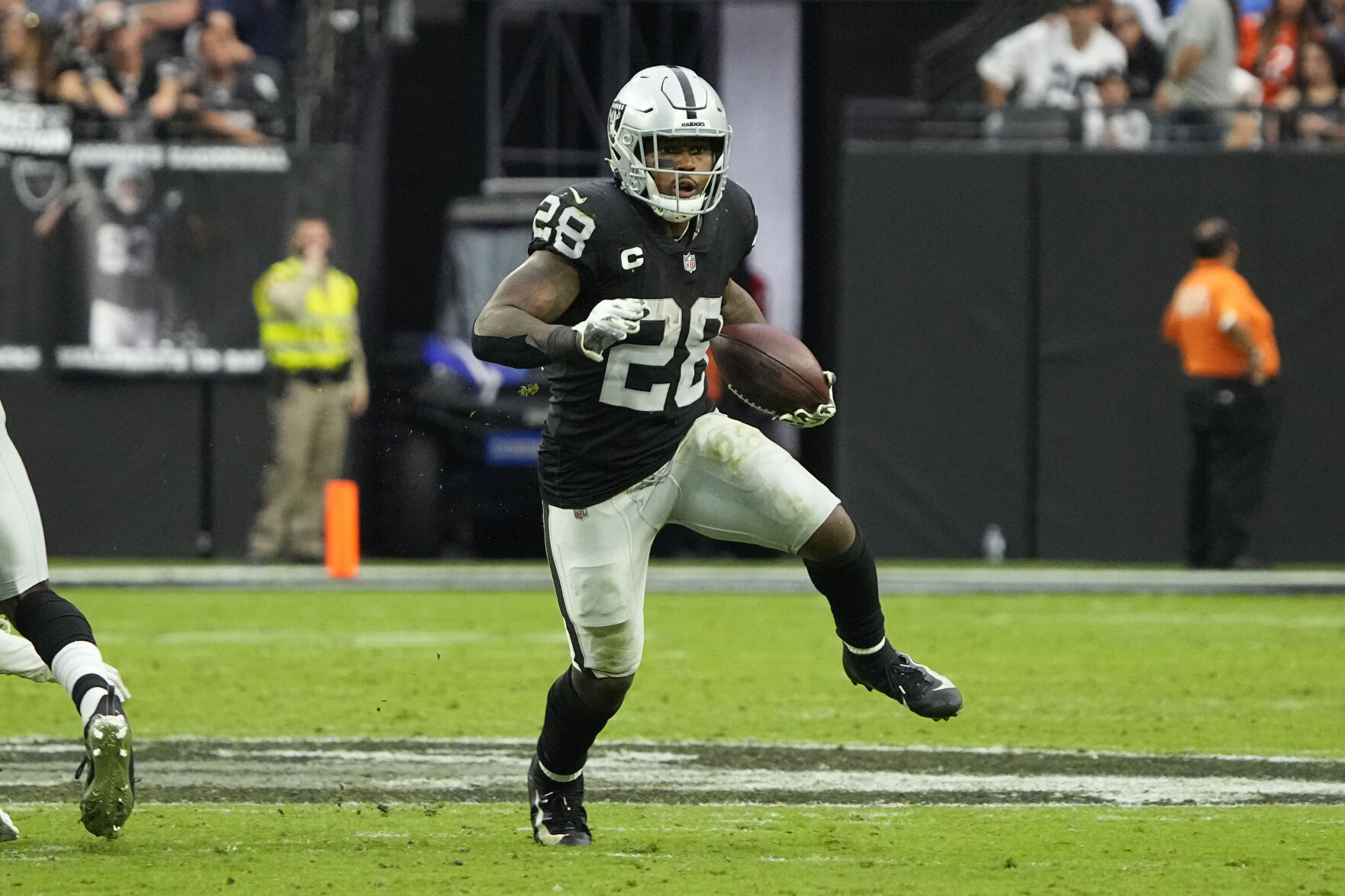 Bears Raiders Football